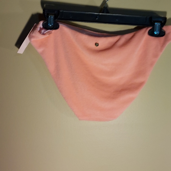 Victoria secret swim - Picture 4 of 5